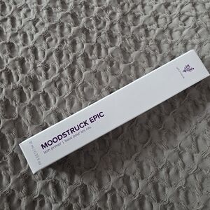 Younique Moodstruck Epic Lash Primer in White Packaging